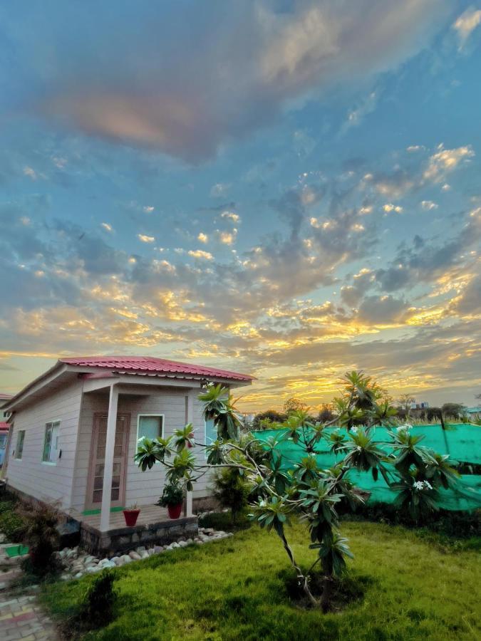 Corbett Veda Inn รามนาการ์ ภายนอก รูปภาพ